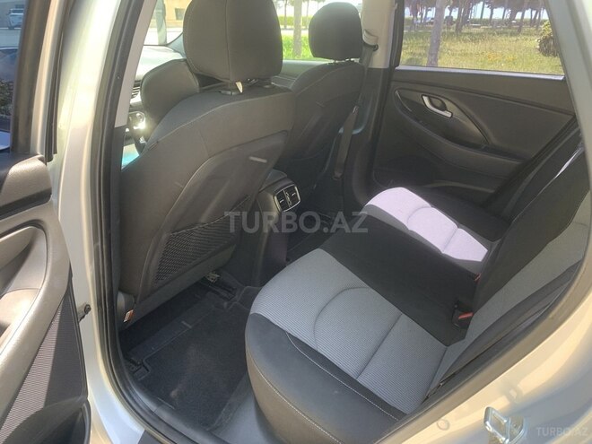 Hyundai i30-12