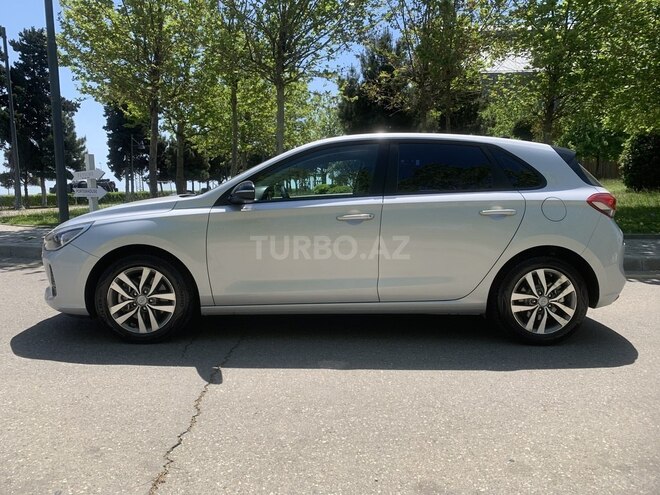 Hyundai i30-4