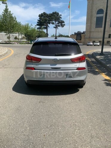 Hyundai i30-6