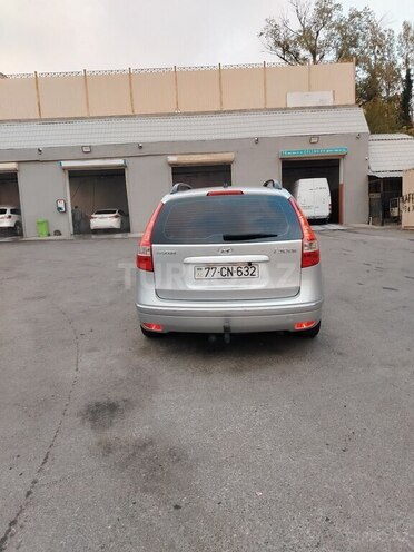 Hyundai i30-2
