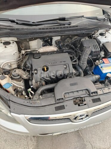 Hyundai i30-8