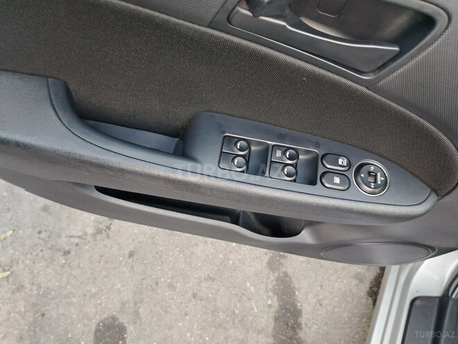 Hyundai i30-7