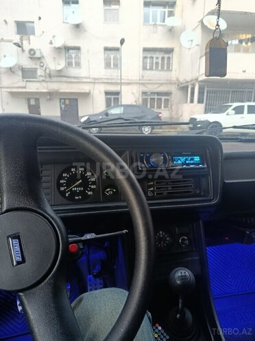 LADA (VAZ) 2107-15