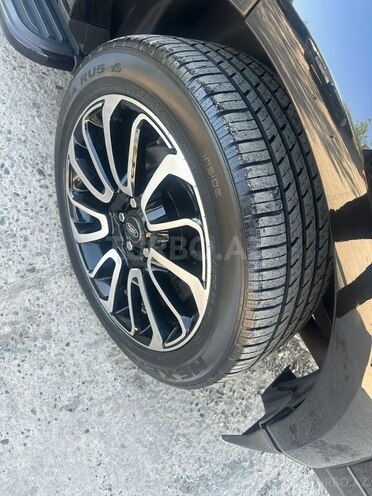 Land Rover Discovery-15