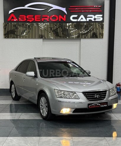 Hyundai Sonata-4