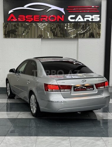 Hyundai Sonata-8