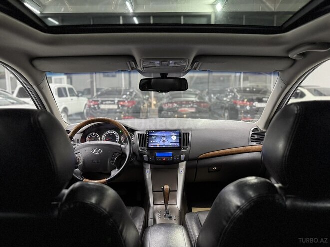 Hyundai Sonata-20