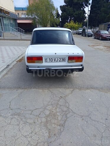 LADA (VAZ) 2107-2
