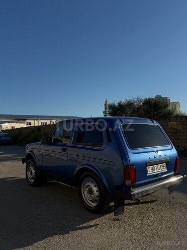 LADA (VAZ) Niva-8