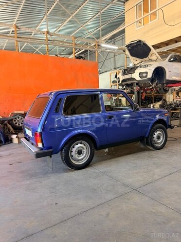 LADA (VAZ) Niva-12