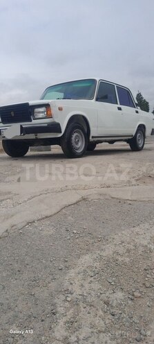 LADA (VAZ) 2107-2