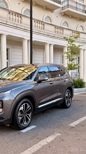 Hyundai Santa Fe-5