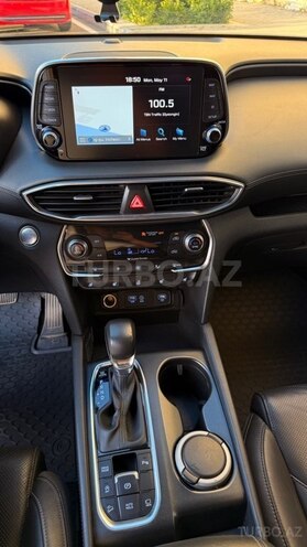 Hyundai Santa Fe-11
