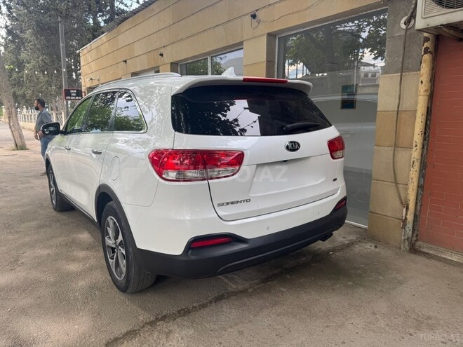 Kia Sorento-3