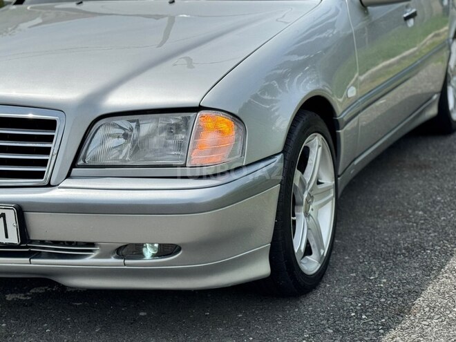 Mercedes C 240-8