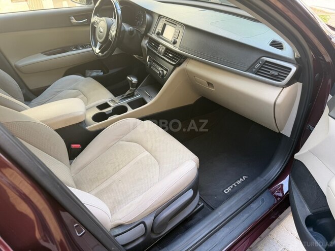 Kia Optima-8