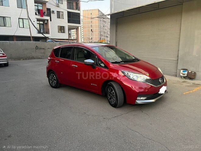 Nissan Note-8