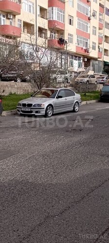 BMW 318-12