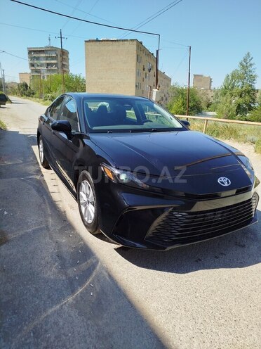Toyota Camry-5