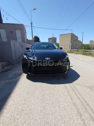 Toyota Camry-1