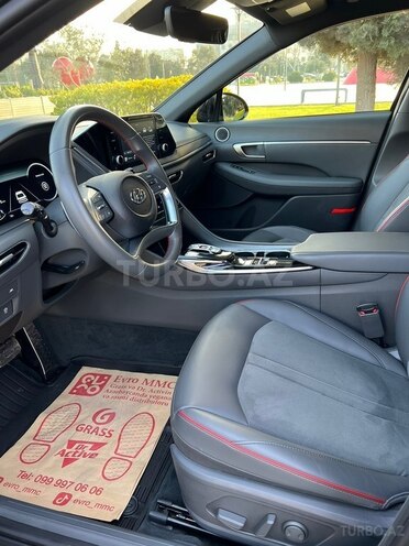 Hyundai Sonata-8