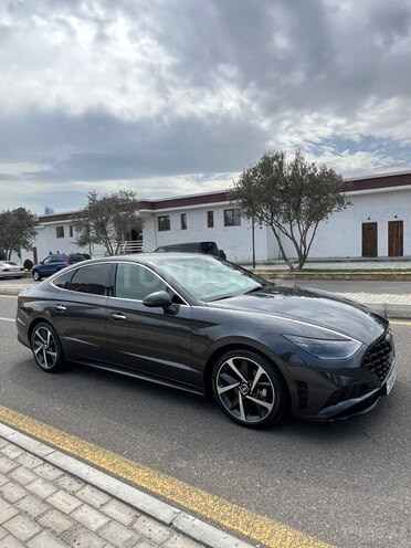 Hyundai Sonata-3