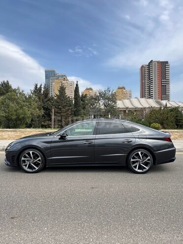 Hyundai Sonata-7