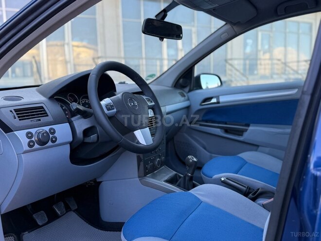 Opel Astra-13