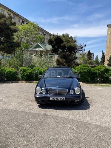 Mercedes E 200-9