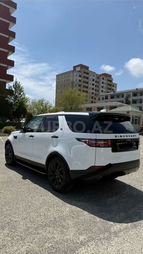 Land Rover Discovery-5