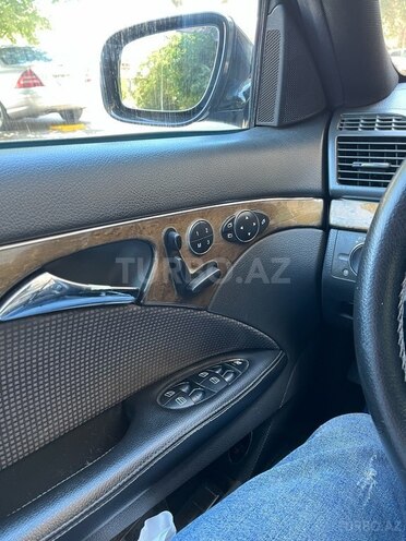 Mercedes E 220-14