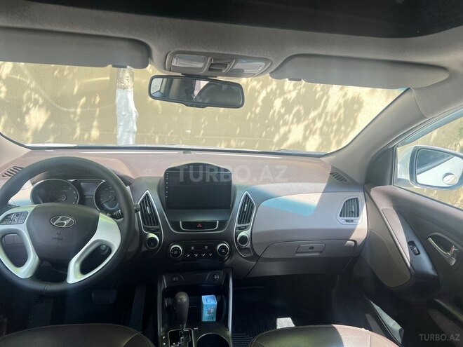 Hyundai ix35-7