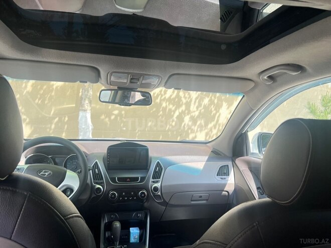 Hyundai ix35-6