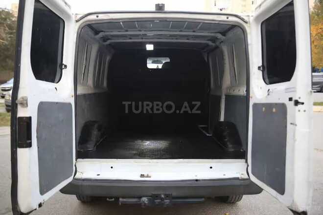 Ford Transit-7