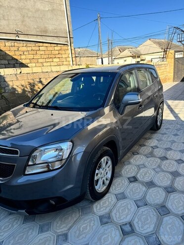 Chevrolet Orlando-4