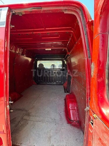 Ford Transit-7