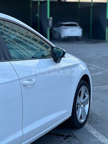 SEAT Leon-8