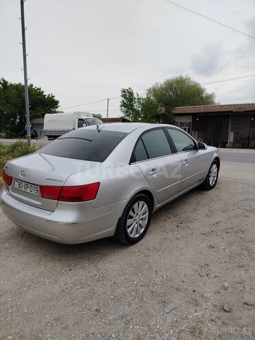 Hyundai Sonata-7