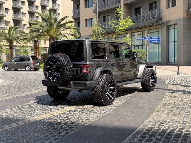 Jeep Wrangler-5
