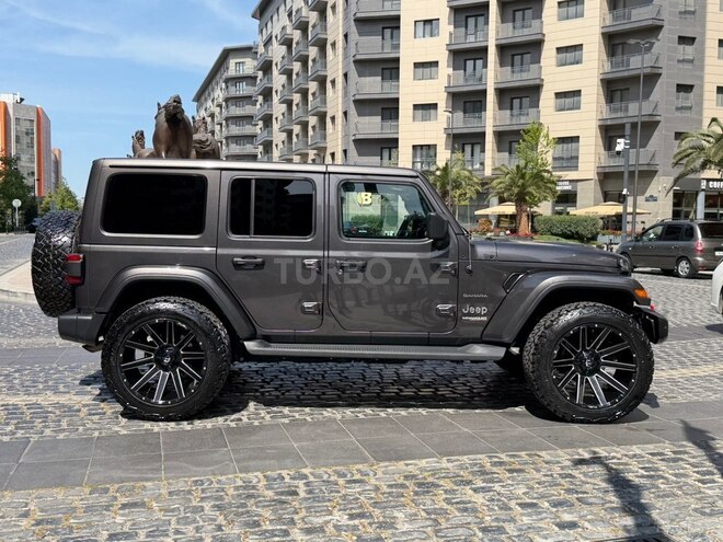 Jeep Wrangler-15