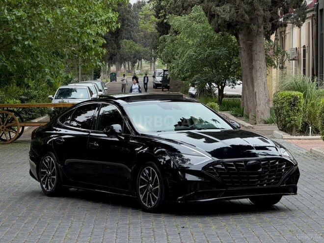 Hyundai Sonata-2