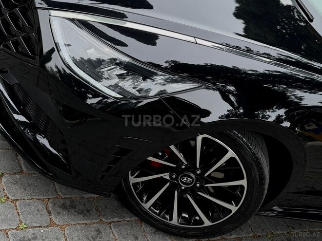 Hyundai Sonata-11