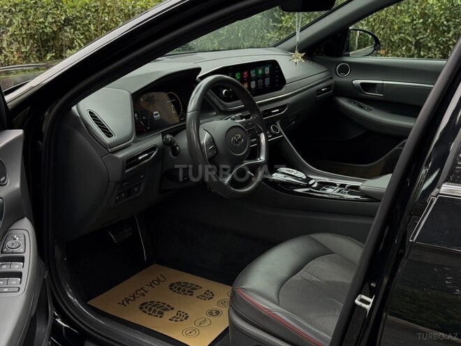 Hyundai Sonata-13