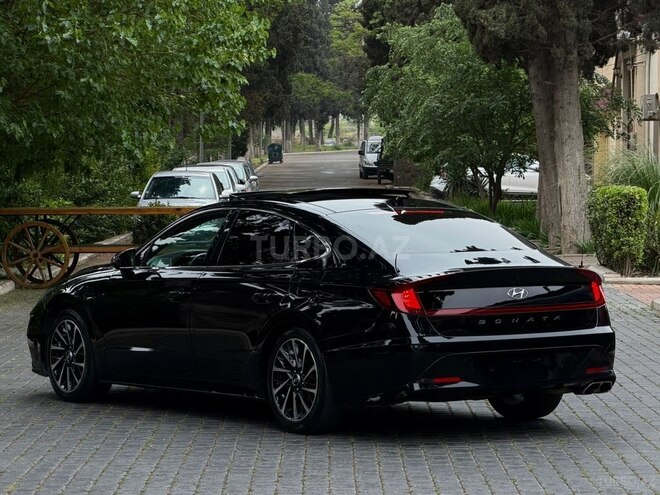 Hyundai Sonata-10