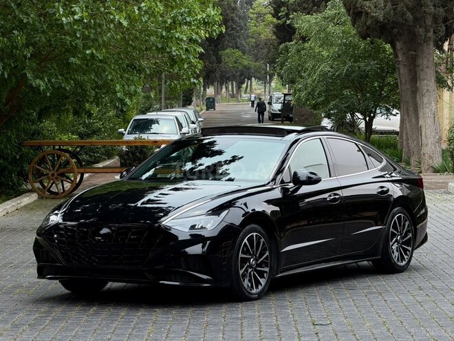 Hyundai Sonata-5