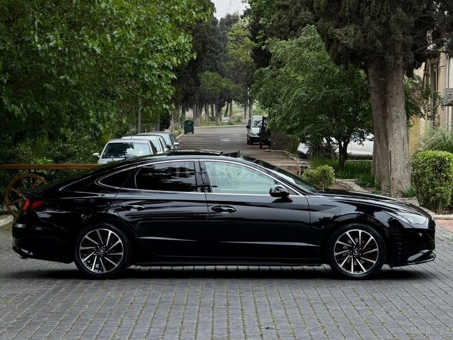 Hyundai Sonata-7