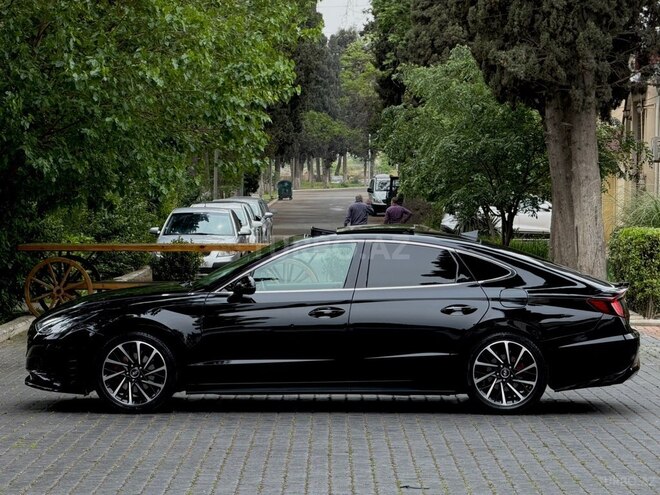 Hyundai Sonata-6