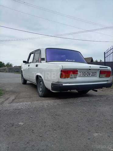 LADA (VAZ) 2107-2