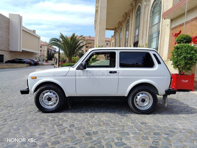 LADA (VAZ) Niva-3