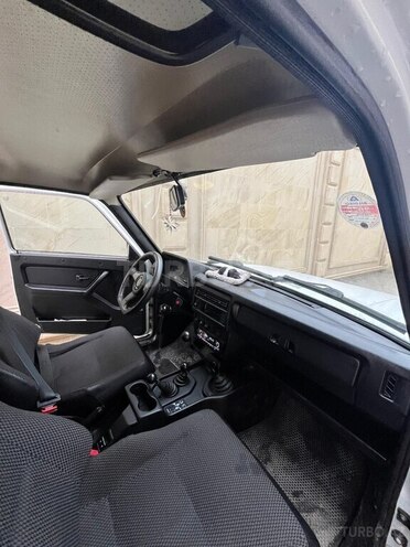 LADA (VAZ) Niva-12